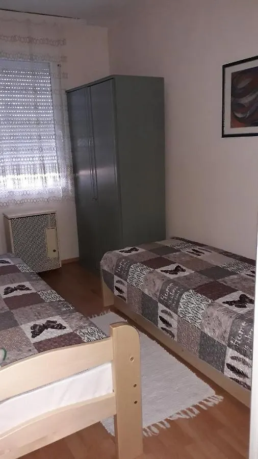 Annika Apartman Eger Apartment